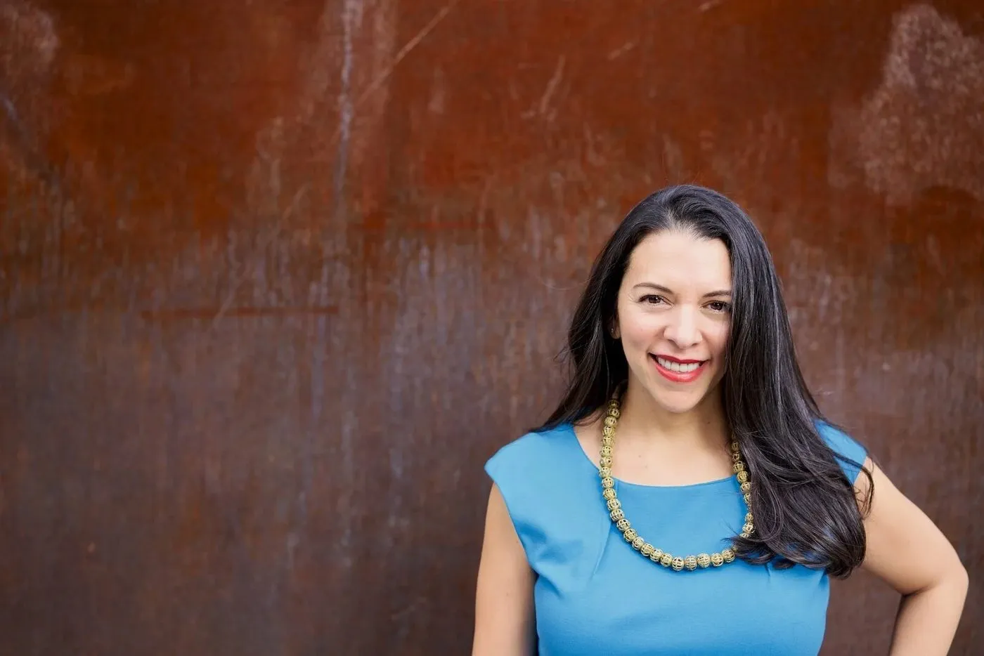 Tanya wanted to portray someone confident, but natural and welcoming, in alignment with her values.
