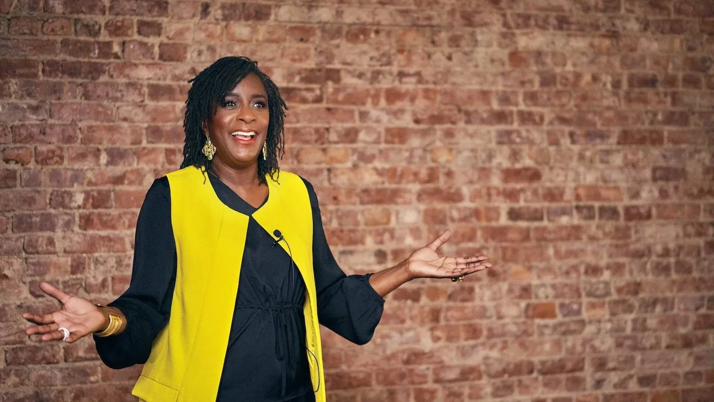 I need to draw a line in the sand” - Gena Cox’s personal branding experience — photograph 10