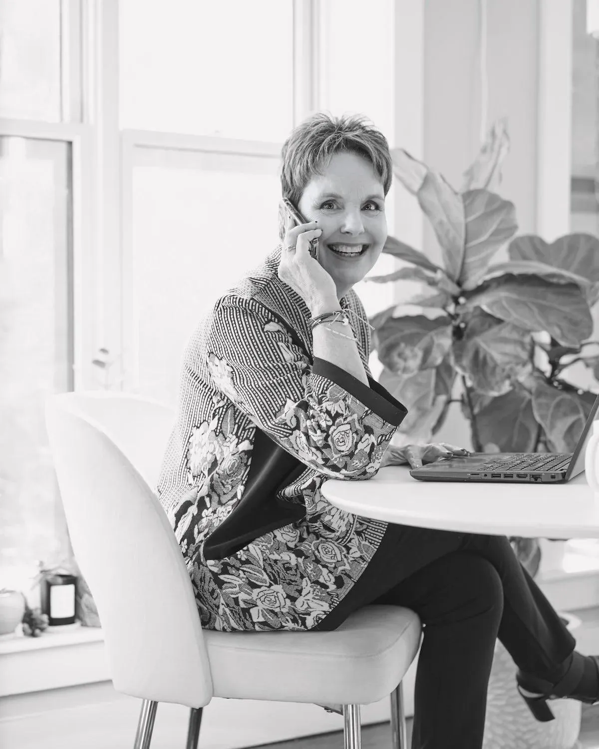 Heidi’s mission is to close the gender gap in B2B sales.